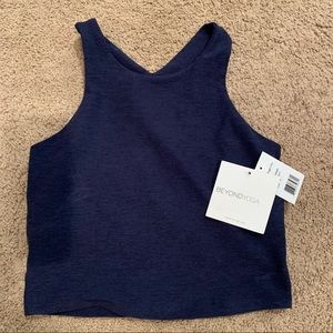NWT - Beyond Yoga Spacedye Focus Cropped
Tank in Navy
